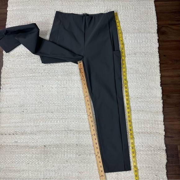 Athleta Sz 12 Wander Slim Ankle Outdoor Pants - Picture 8 of 12